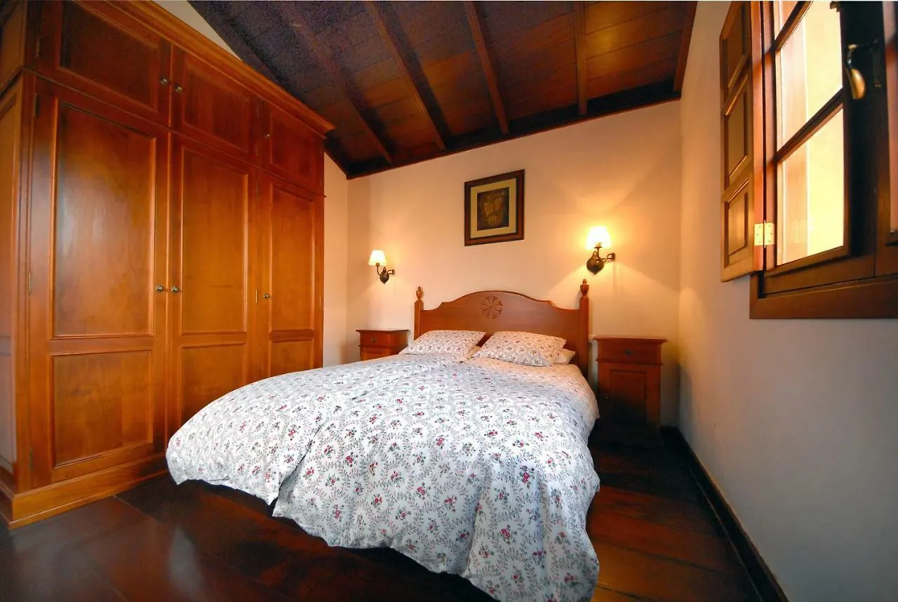Casa Strelizia - Vivienda Vacacional Puerto de la Cruz  Ferienhaus Puerto de la Cruz (Tenerife)